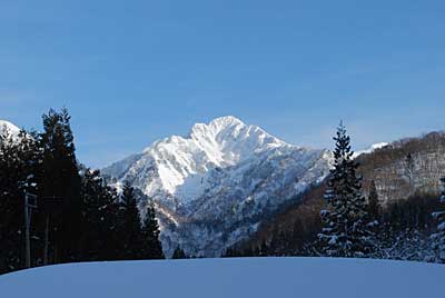 晴れたので大源太山がきれいでした。