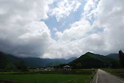 ぐずついたお天気