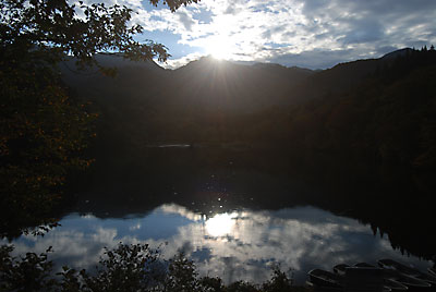 大源太湖の日の出