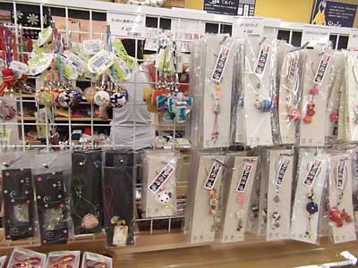 最後に、クロステンの直売所（お土産店）を見てきました。