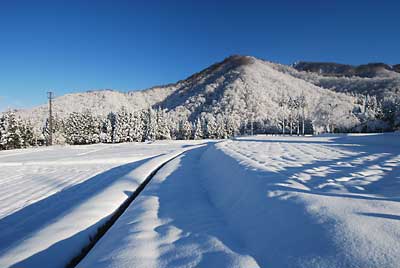 雪が止んだ後の晴れた日の雪景色は最高にきれいです！