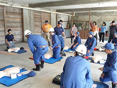 今回は、心肺蘇生法の訓練に参加しました。