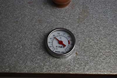 約３時間ほど７５℃程度でスモークします。