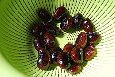 水飴を入れたので、つやが出て美味しそうに出来ました。