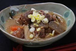 牛すじの煮込み